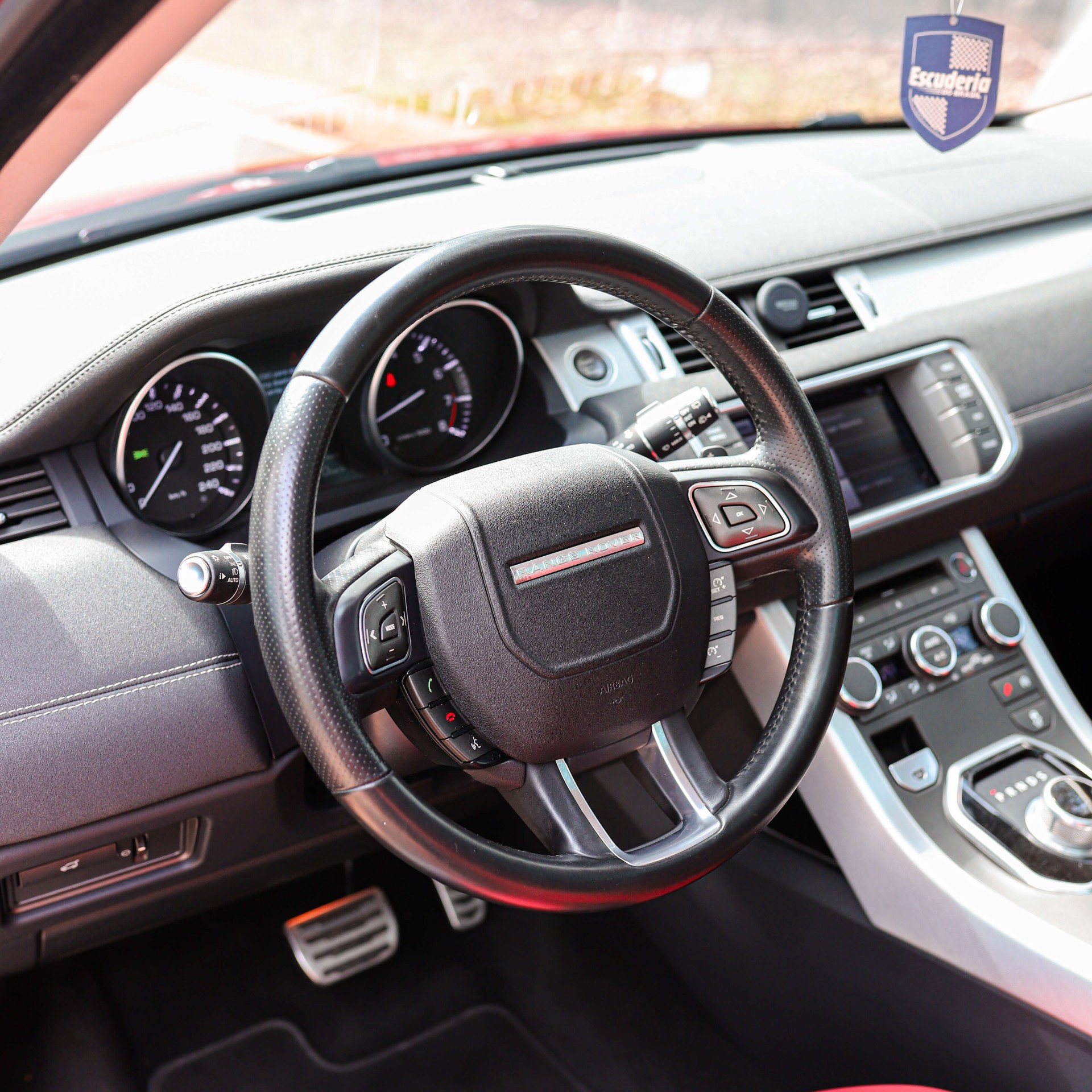 RANGE ROVER - EVOQUE DYNAMIC + JETSKI SEA-DOO OU 260 MIL NA CONTA