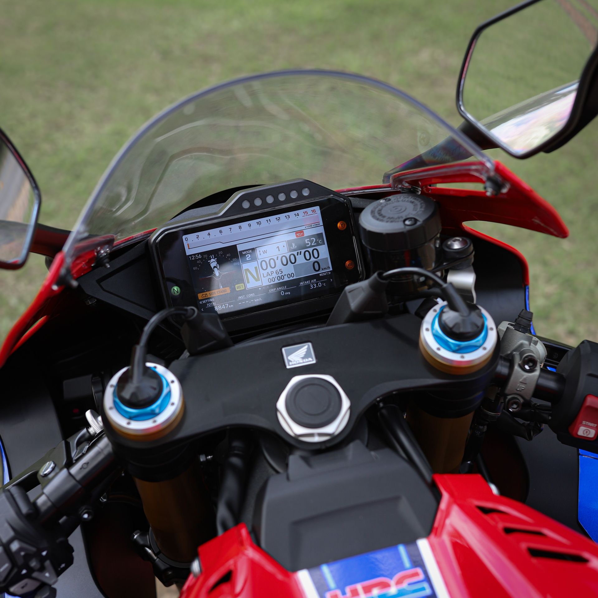 HONDA - CBR 1000RR-R FIREBLADE OU 150 MIL NO PIX!!