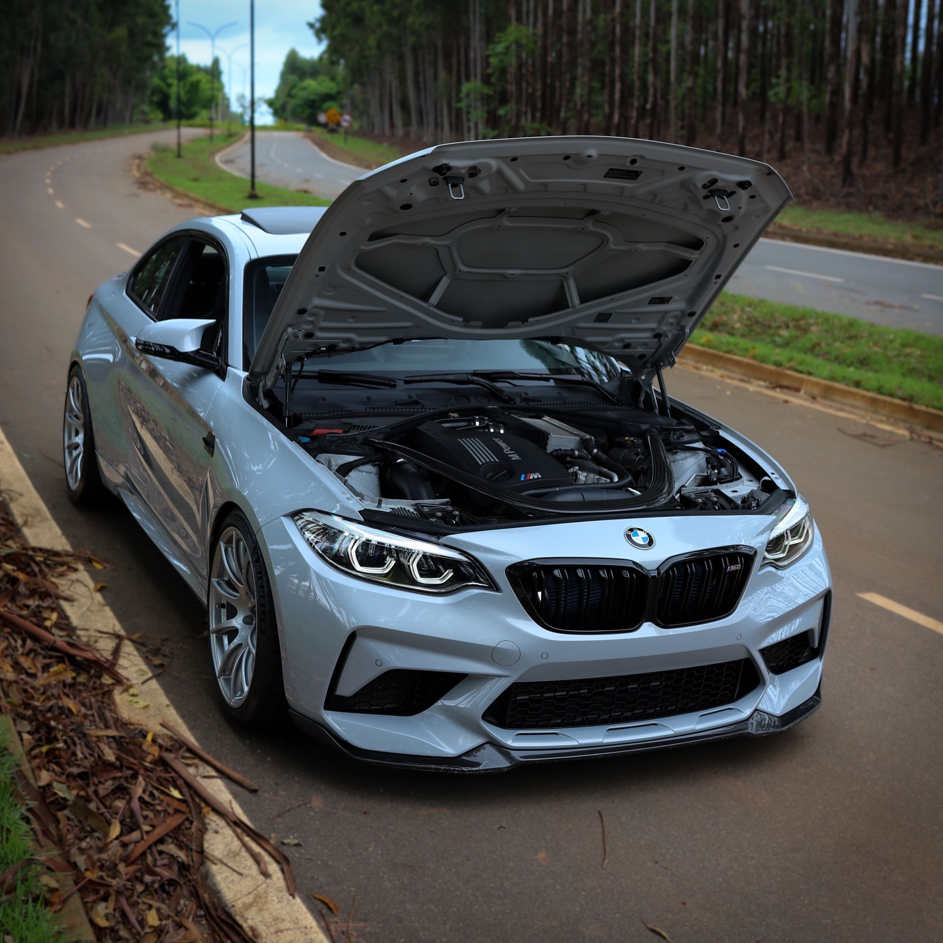 BMW - M2 COMPETITION OU 400 MIL NA CONTA